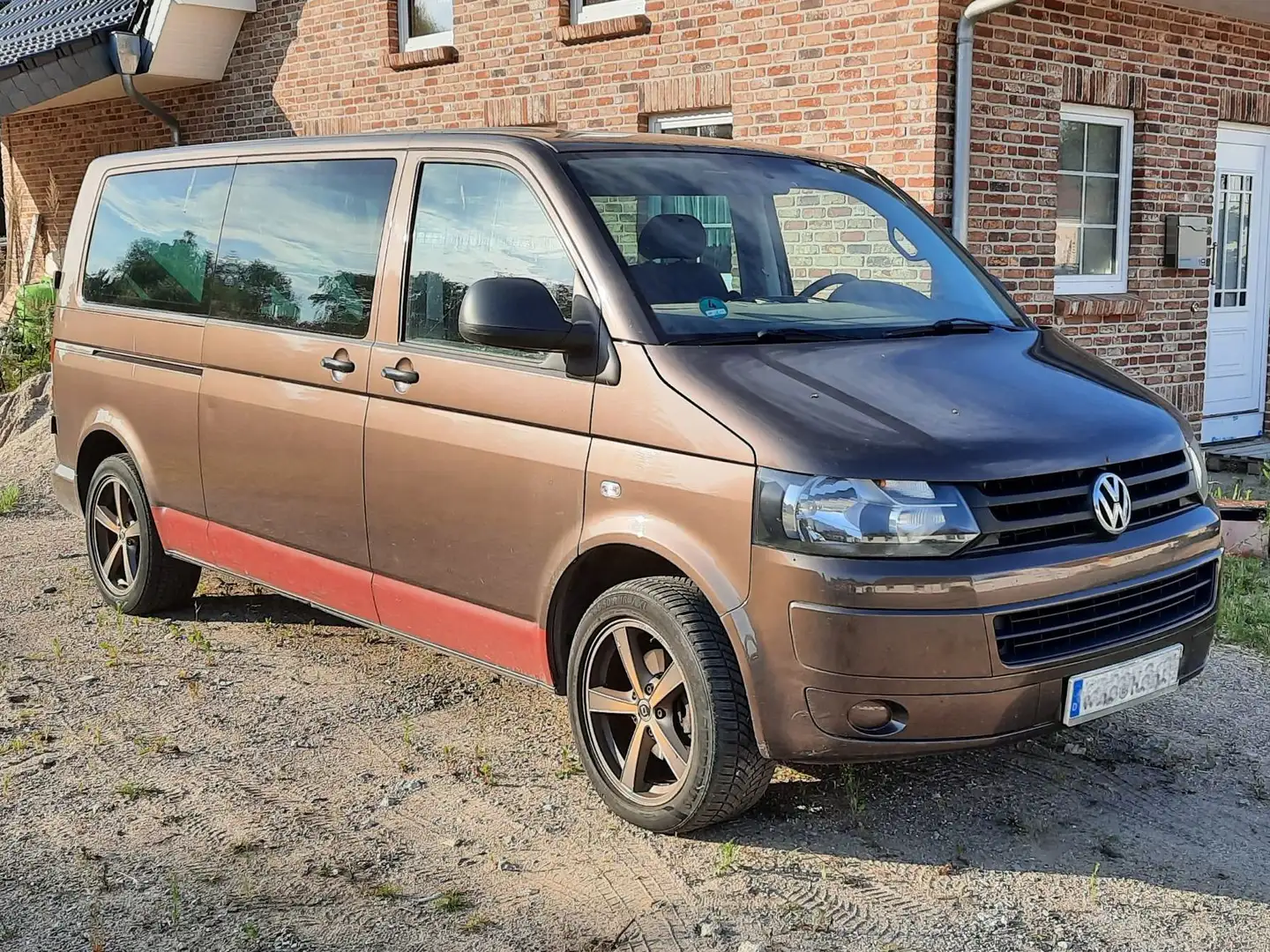 Volkswagen T5 Caravelle Transporter T5 TDI Lang Trendline Maro - 1