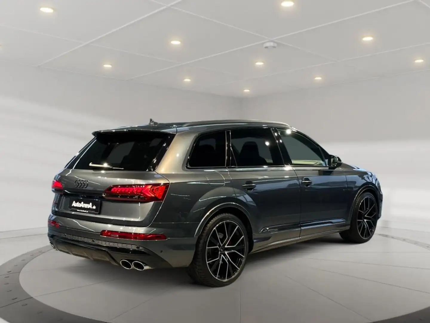 Audi SQ7 4.0 TFSI quattro competition plus **7-Sitzer Grijs - 2