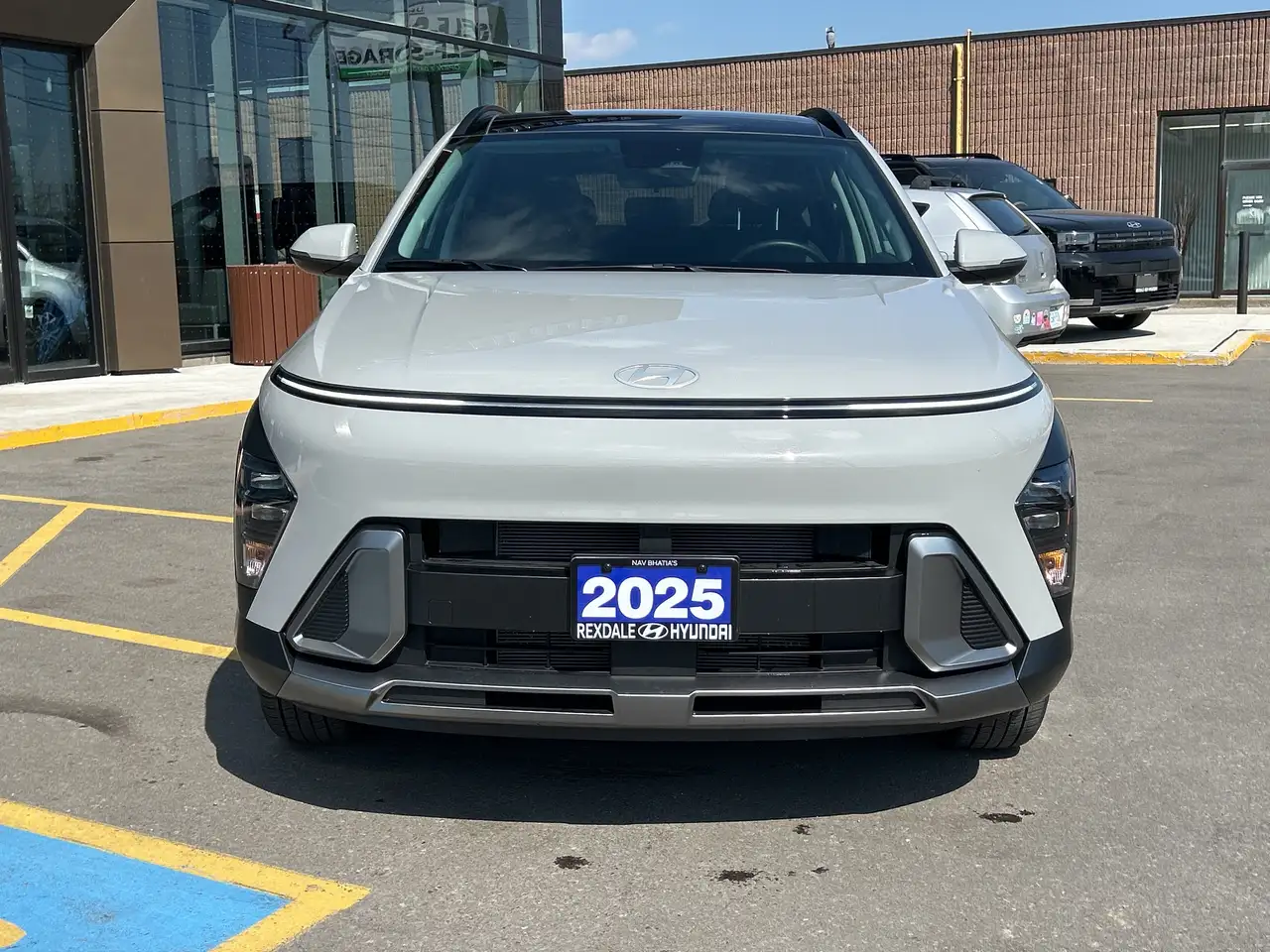 Hyundai KONA снимка Hyundai KONA