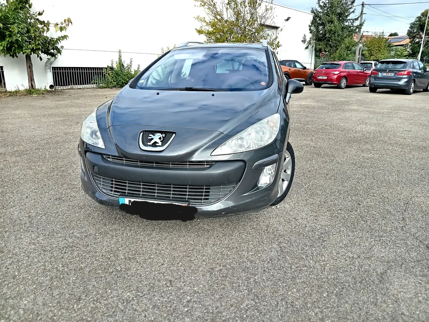 Peugeot 308 308 SW 1.6 HDi 110ch FAP BVM6 Féline - 2