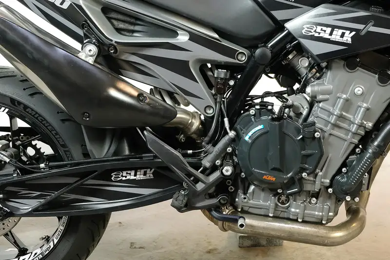 KTM 790 Duke - foto 5