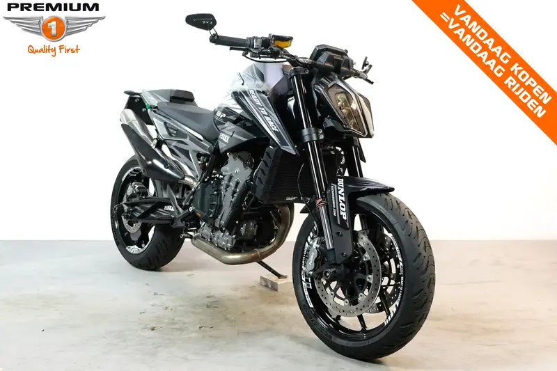 KTM 790 Duke - foto 2