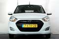 Hyundai i10 1.0 i-Vision NL-AUTO BLUETH AIRCO PDC MFSTUUR '13 Bílá - thumbnail 4