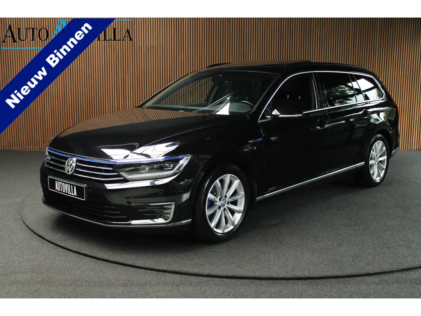 Volkswagen Passat Variant 1.4 TSI GTE Virtuele Cockpit / Panorama dak / Mass Noir - 1