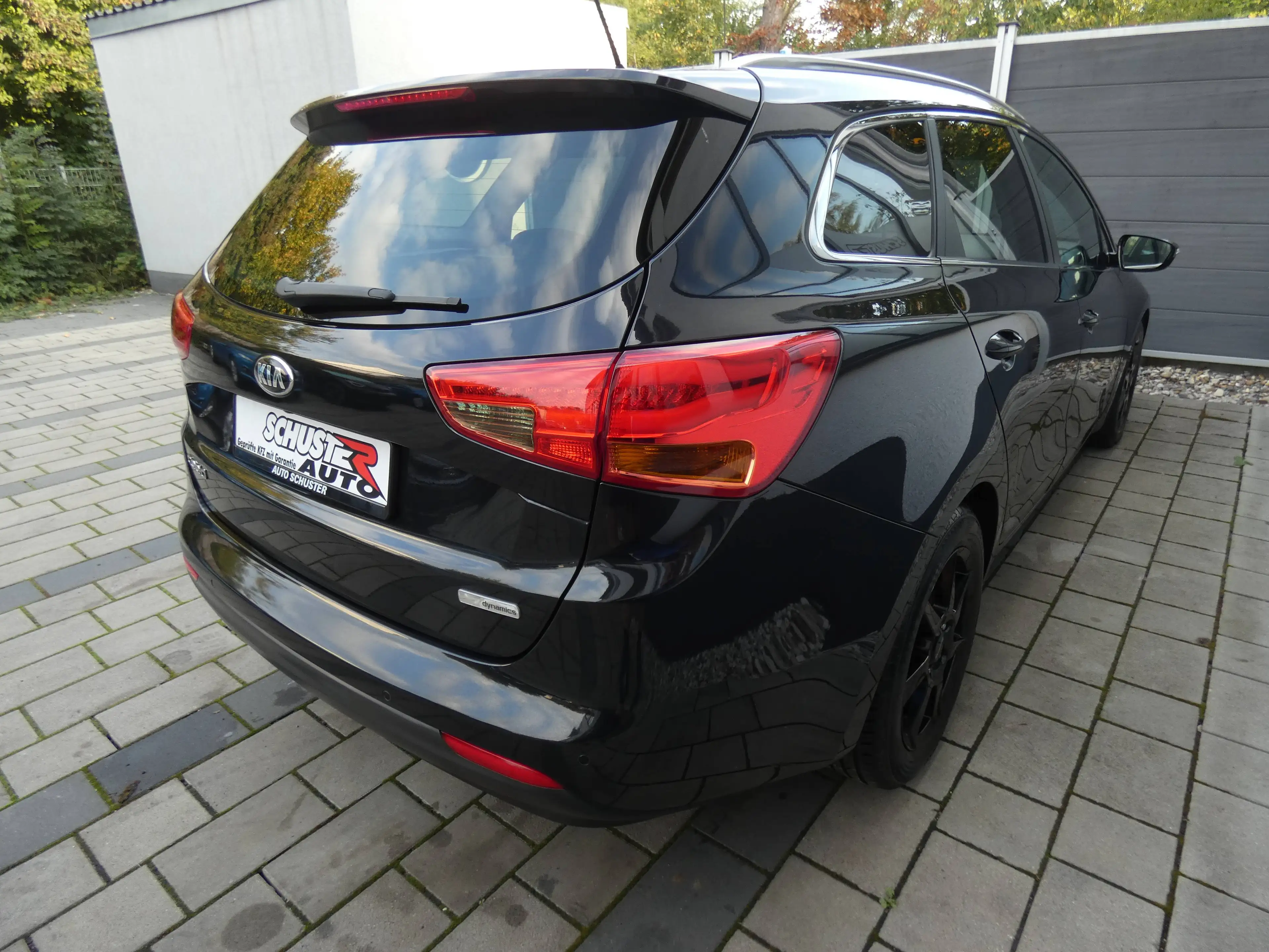 Kia Ceed SW / cee'd SW Platinum Edition — photo 7