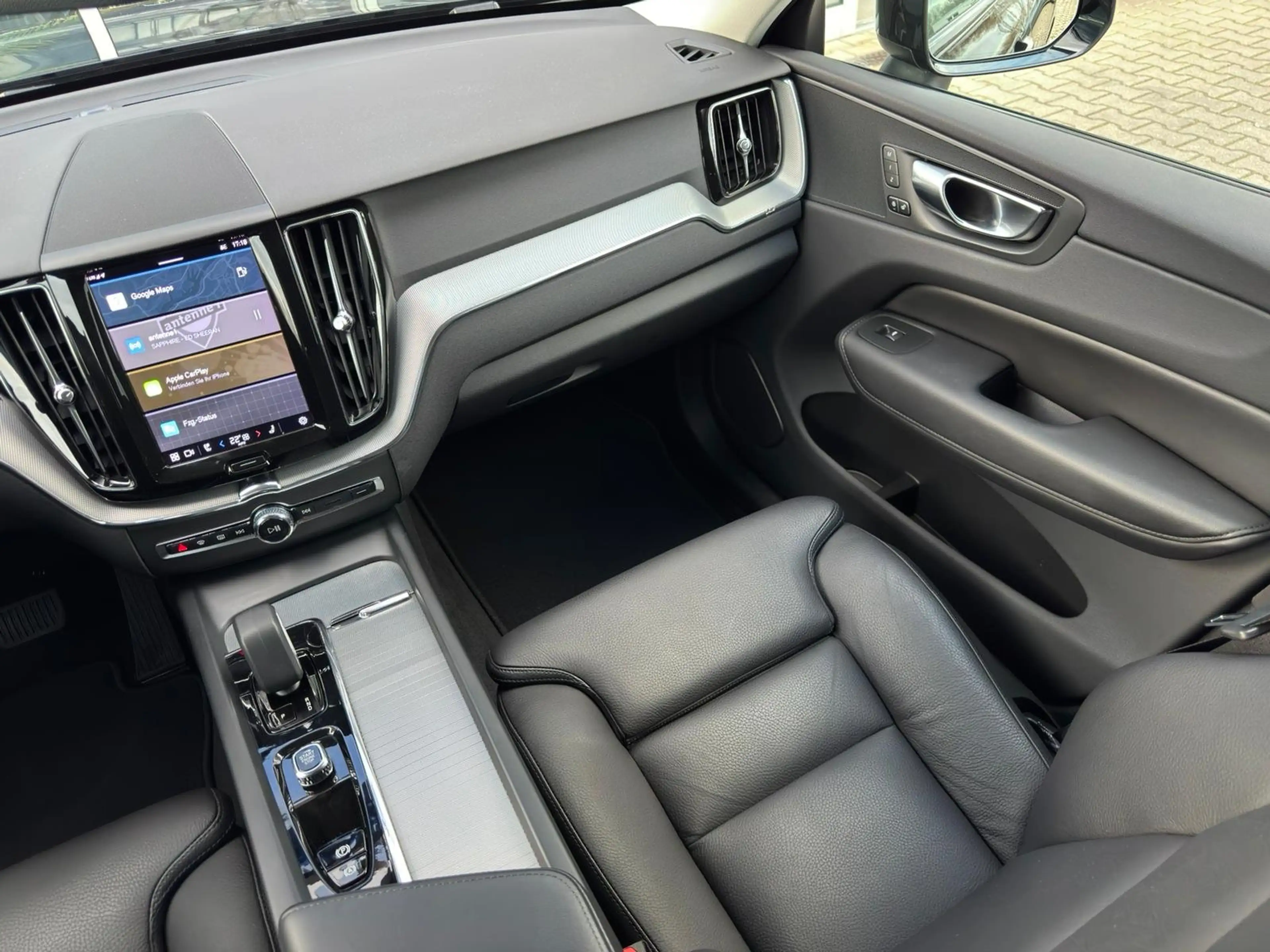Volvo V60 Cross Country B4d Diesel Ultimate AWD — photo 8
