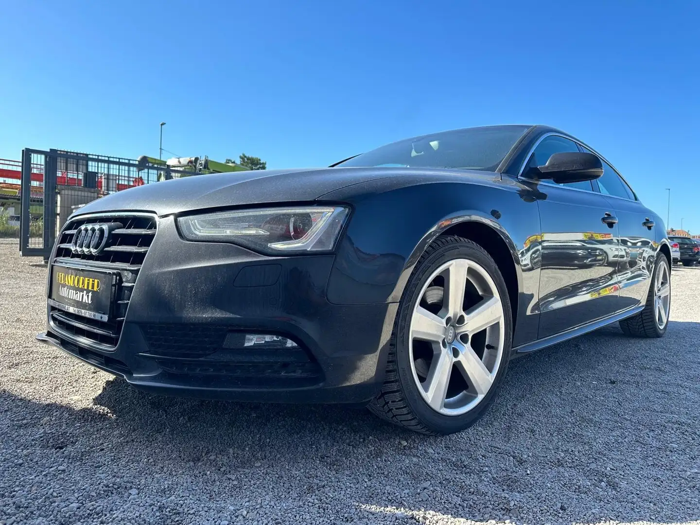 Audi A5 2.0 TDI Aut. SB **Facelift*Finanzierung** Grau - 2