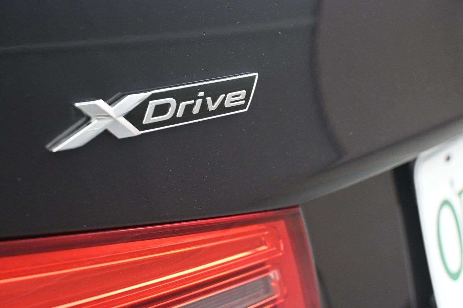 2020 BMW 5 Series 530i xDrive Blind Spot Monitoring | Sunroof | Tri- 4 cyl thumb 23