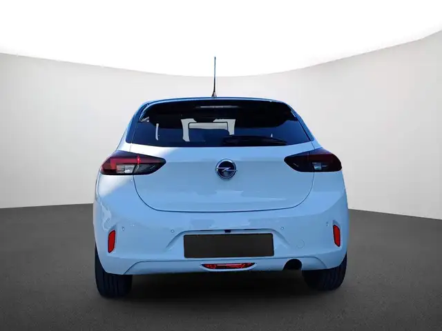 Opel Corsa view 3