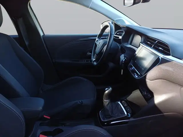 Opel Corsa view 11