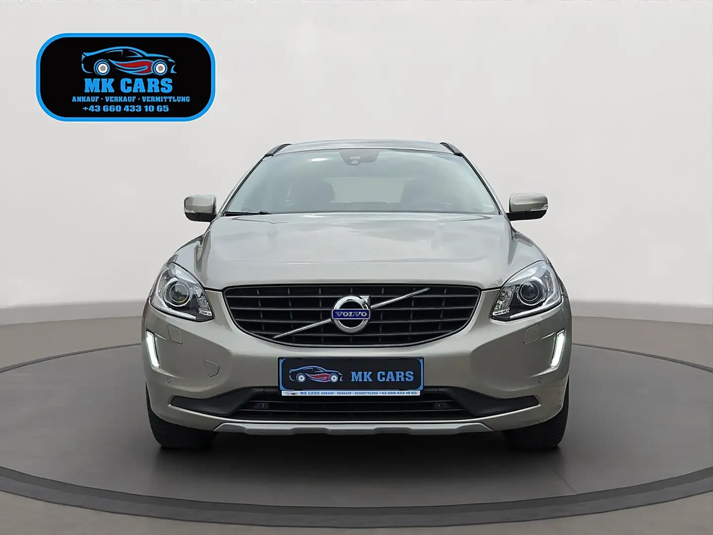 Volvo XC60 XC 60 D4 DPF AWD Business AWD Silber - 2
