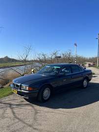 730iA V8 E38 Executive