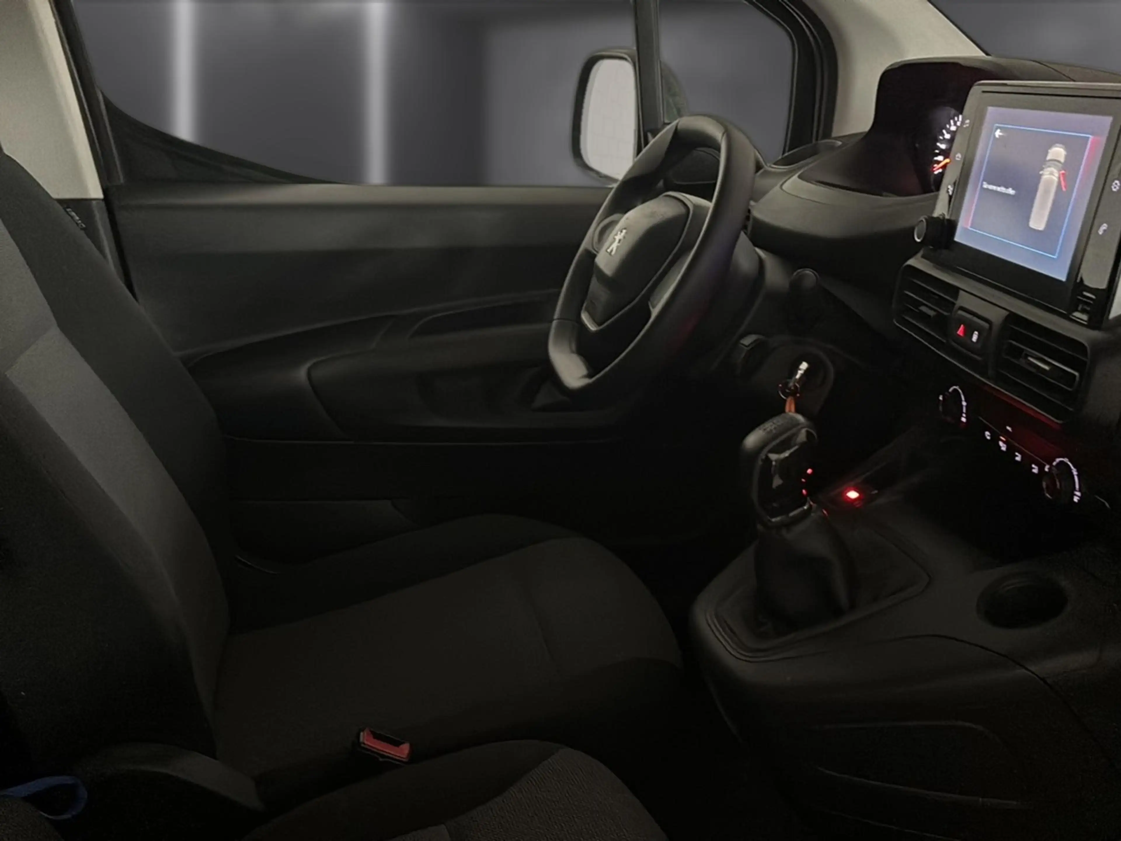 Peugeot Partner Premium L1 *NAVI*KLIMA*3-SITZER*SORTIMO-EINBAU — photo 14