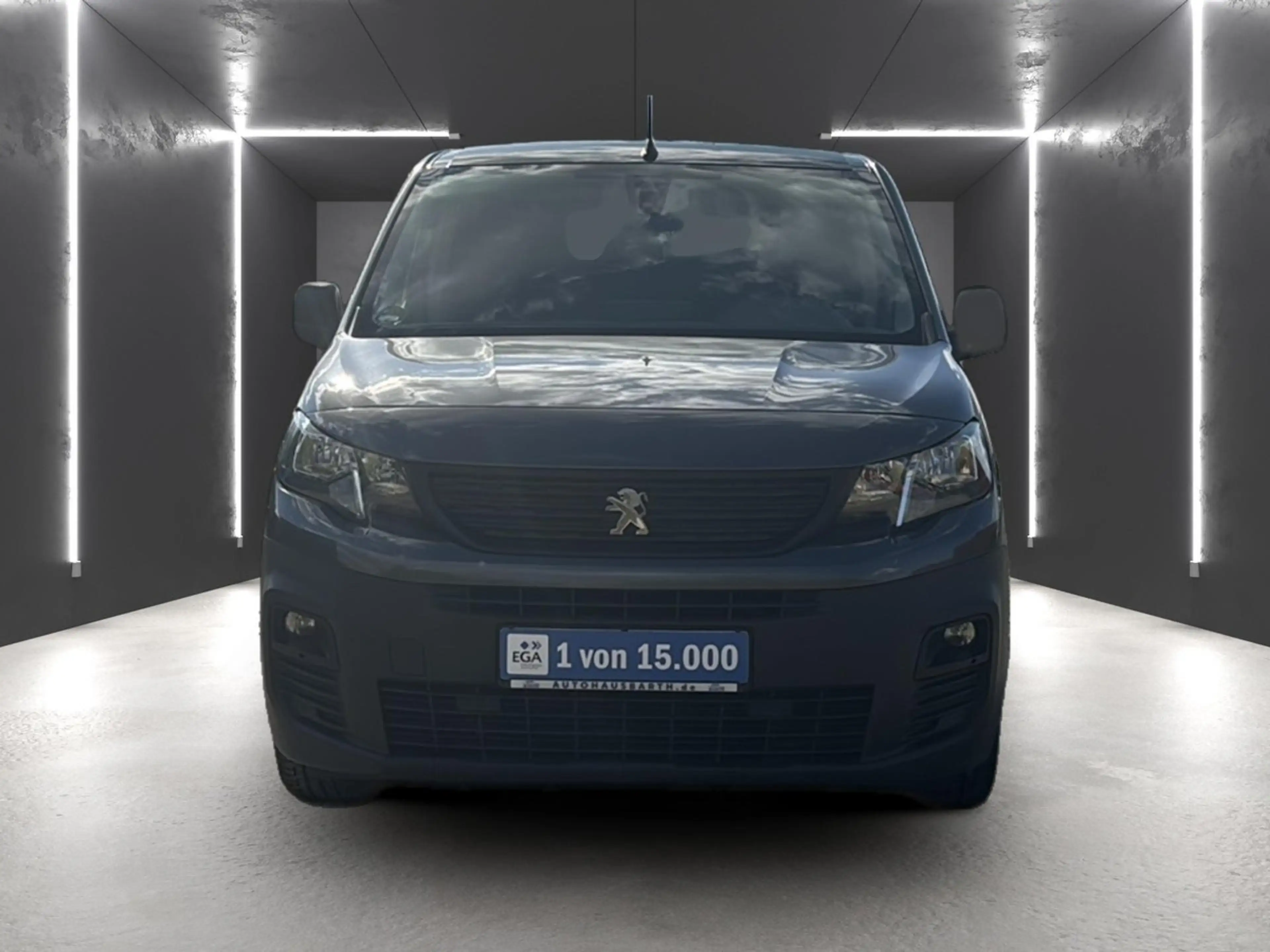 Peugeot Partner Premium L1 *NAVI*KLIMA*3-SITZER*SORTIMO-EINBAU — photo 9