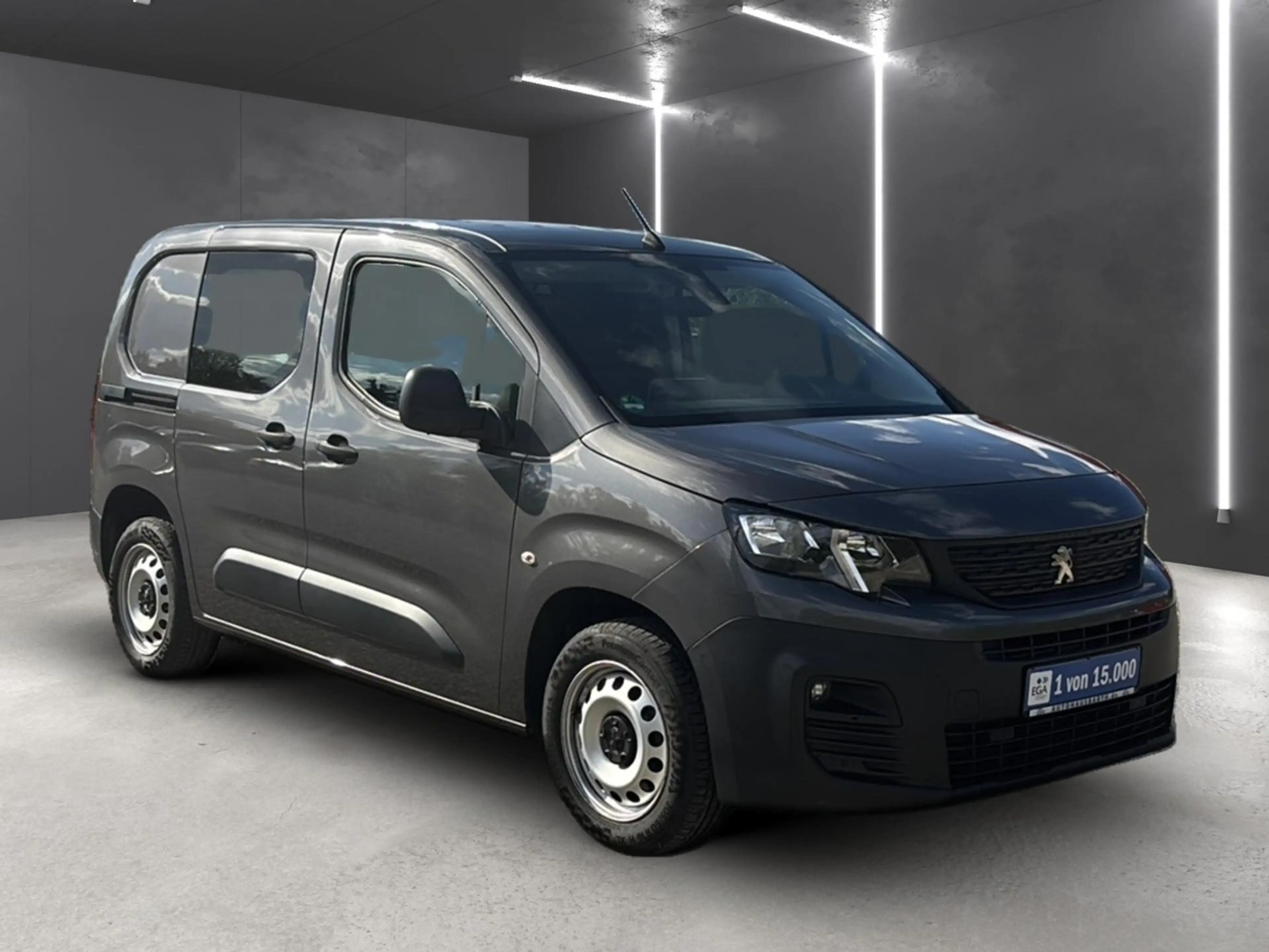Peugeot Partner Premium L1 *NAVI*KLIMA*3-SITZER*SORTIMO-EINBAU — photo 8