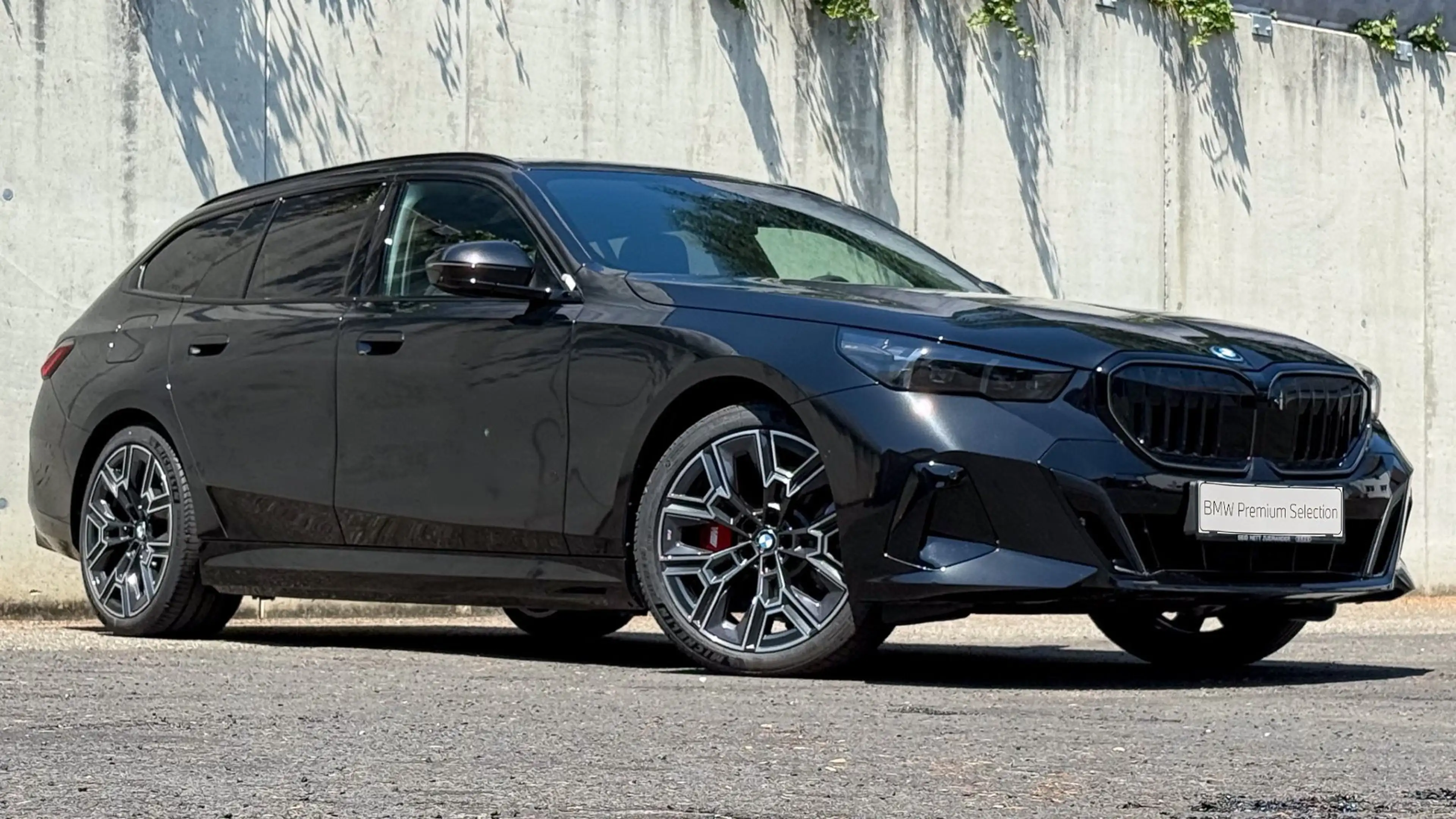 BMW 550 e xDrive M-Sportpaket Pro — photo 3