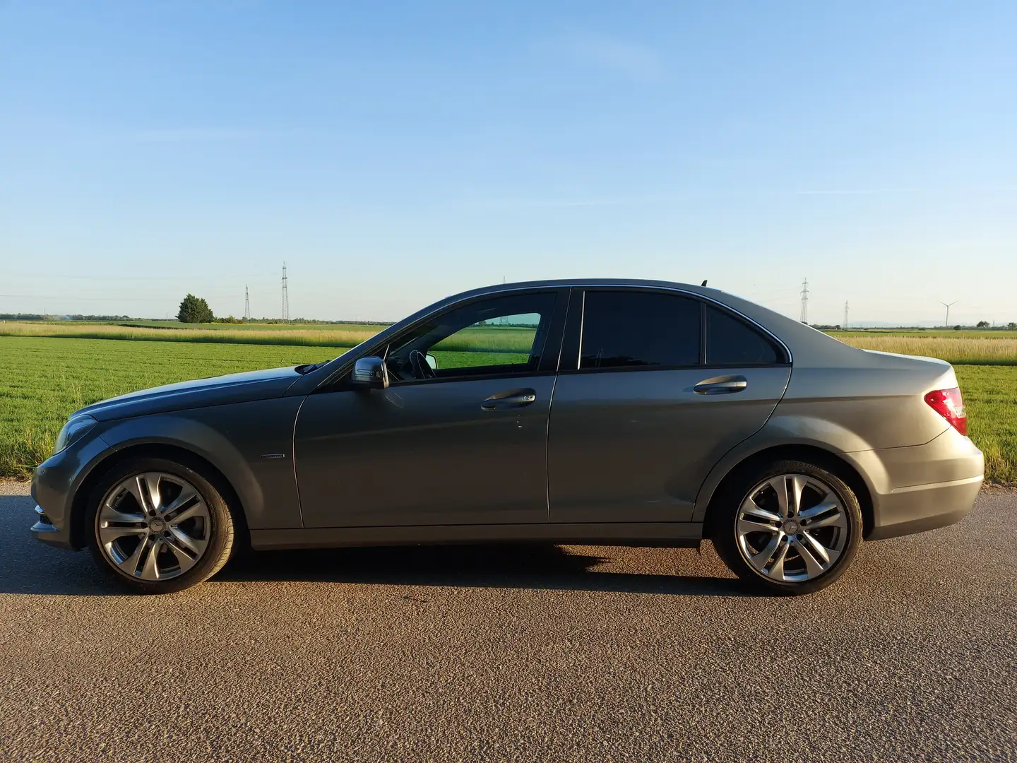 Mercedes-Benz C 200 CDI A-Edition BlueEfficiency Aut. Grau - 2