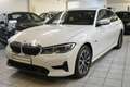 BMW 330 E G20 Sport Line *LED*T-LEDER*NAVI*LIVE-COCKPIT Weiß - thumbnail 22
