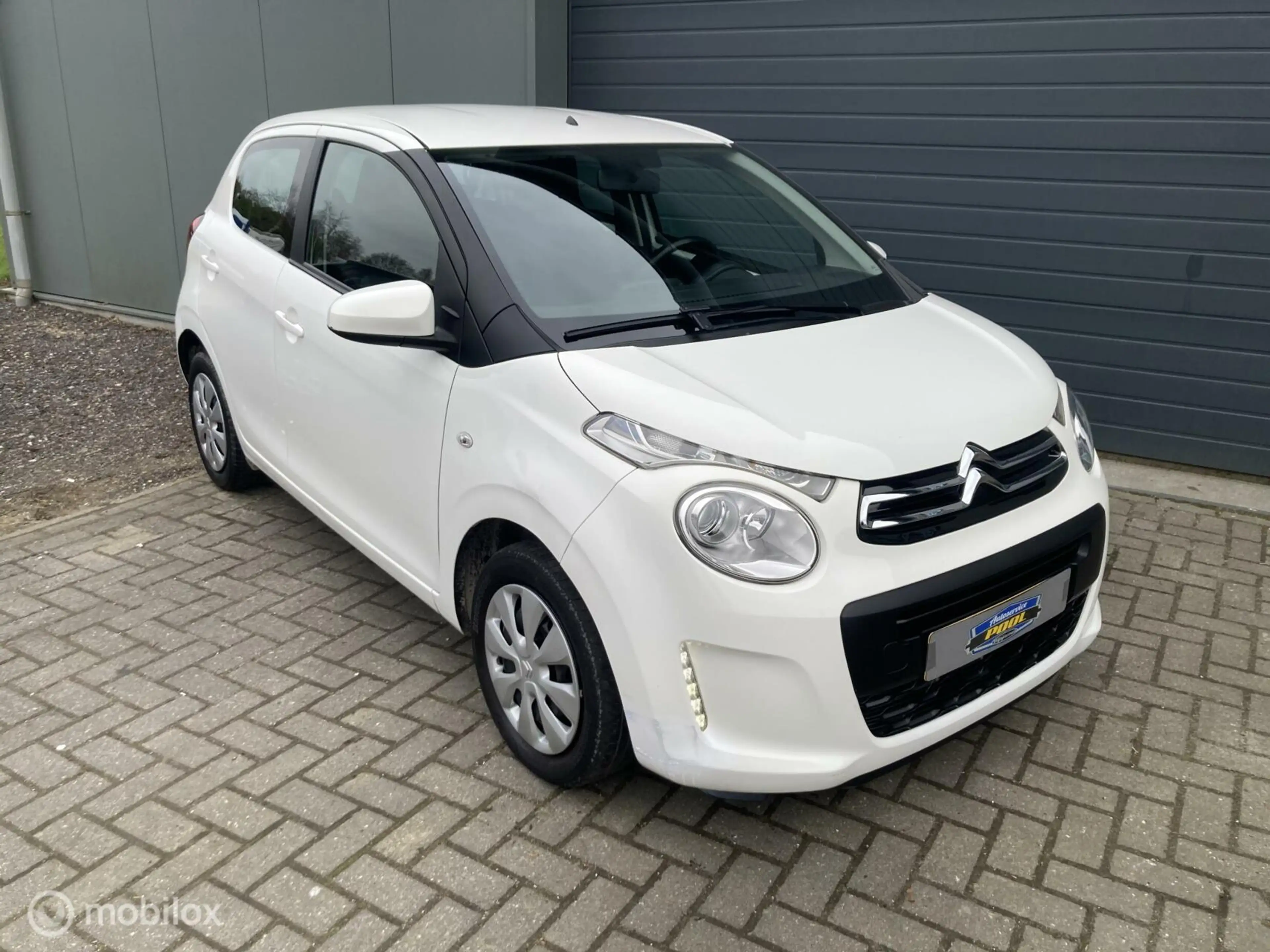 Citroen C1 1.0 VTi Feel A/C |Bluetooth| Isofix| — photo 3