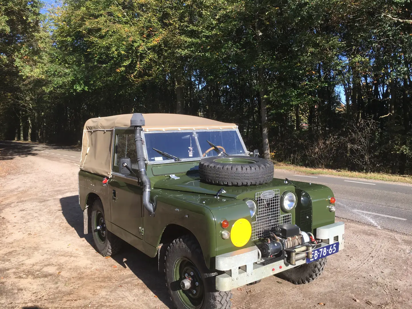Land Rover Series Series IIa SWB Groen - 2