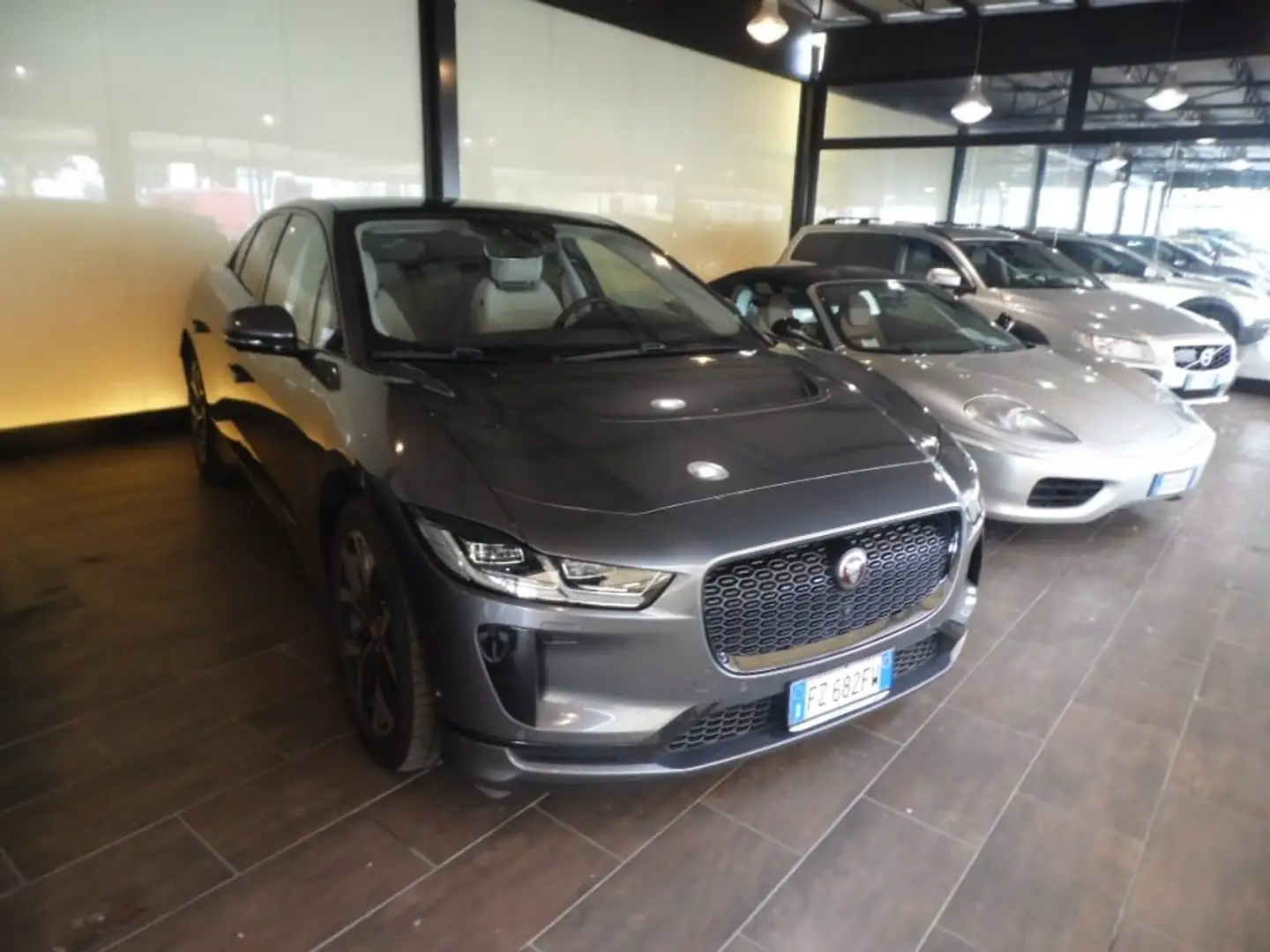 Jaguar I-Pace EV 90 kWh 400 CV Auto AWD HSE Grigio - 1