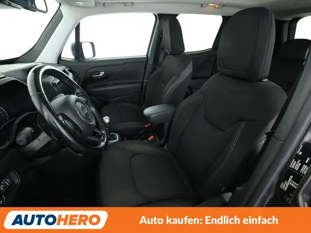 Jeep Renegade view 10