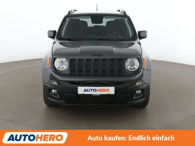 Jeep Renegade view 9