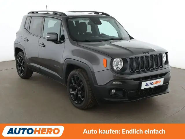 Jeep Renegade view 8