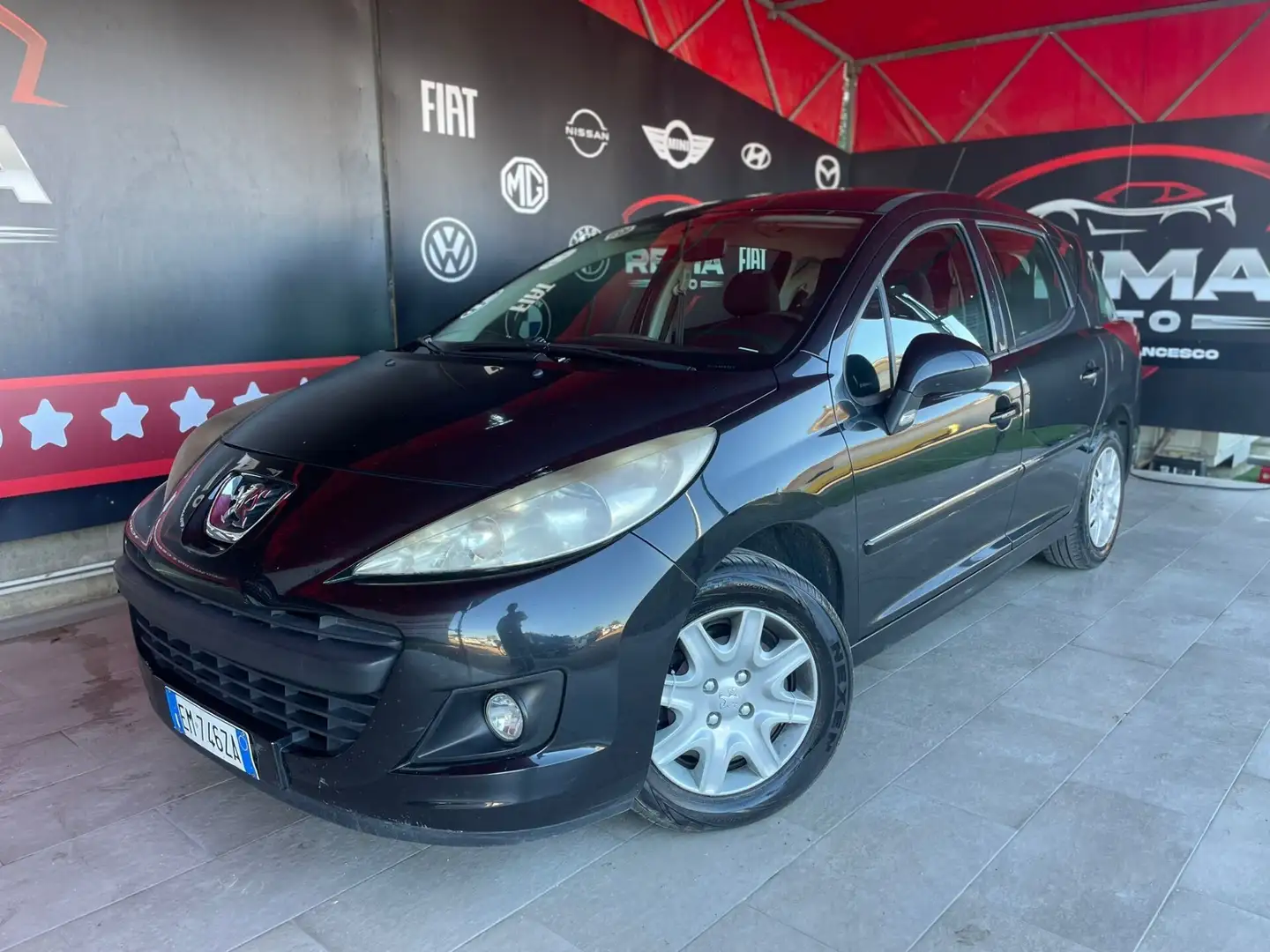 Peugeot 207 1.6 8V HDi 93CV SW Active Noir - 1