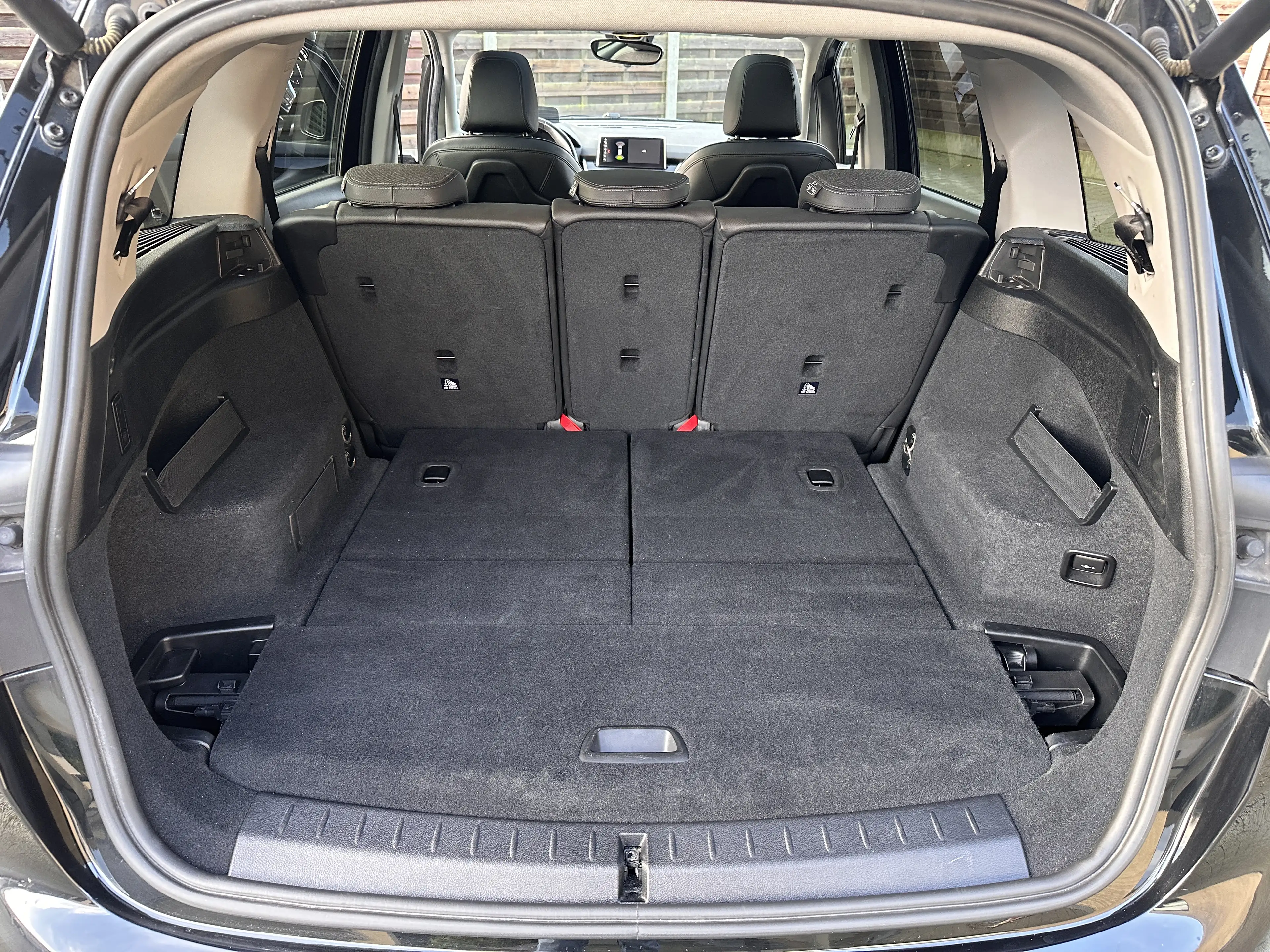BMW 216 Gran Tourer 7pl - led -Camera - Pano - SportLine — photo 9