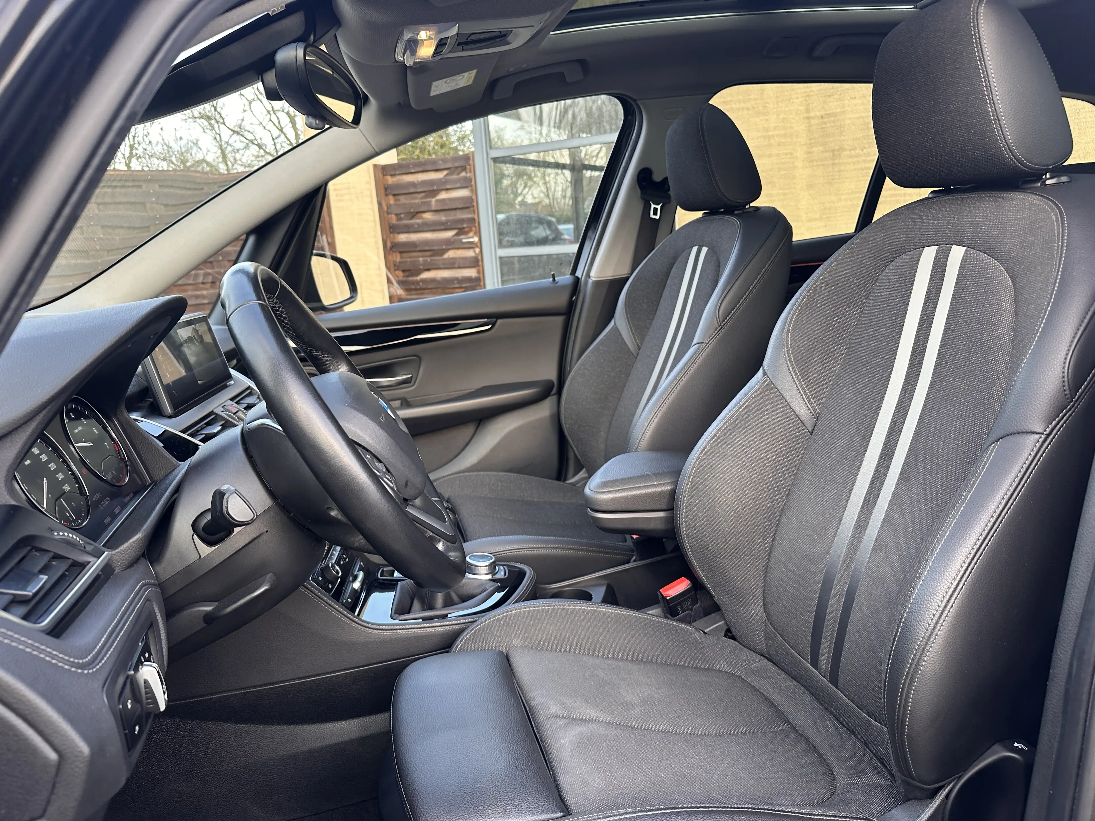 BMW 216 Gran Tourer 7pl - led -Camera - Pano - SportLine — photo 13