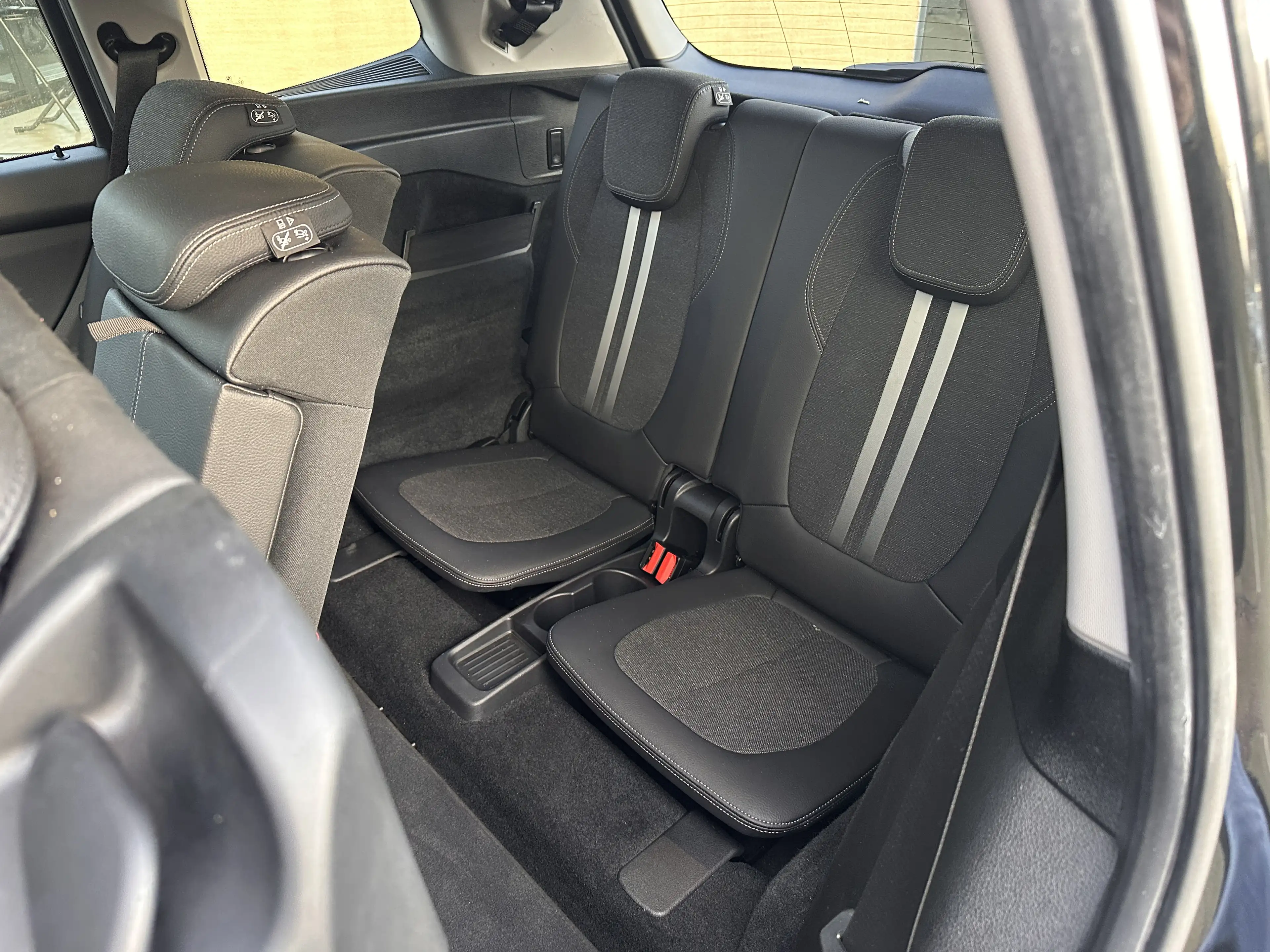 BMW 216 Gran Tourer 7pl - led -Camera - Pano - SportLine — photo 11