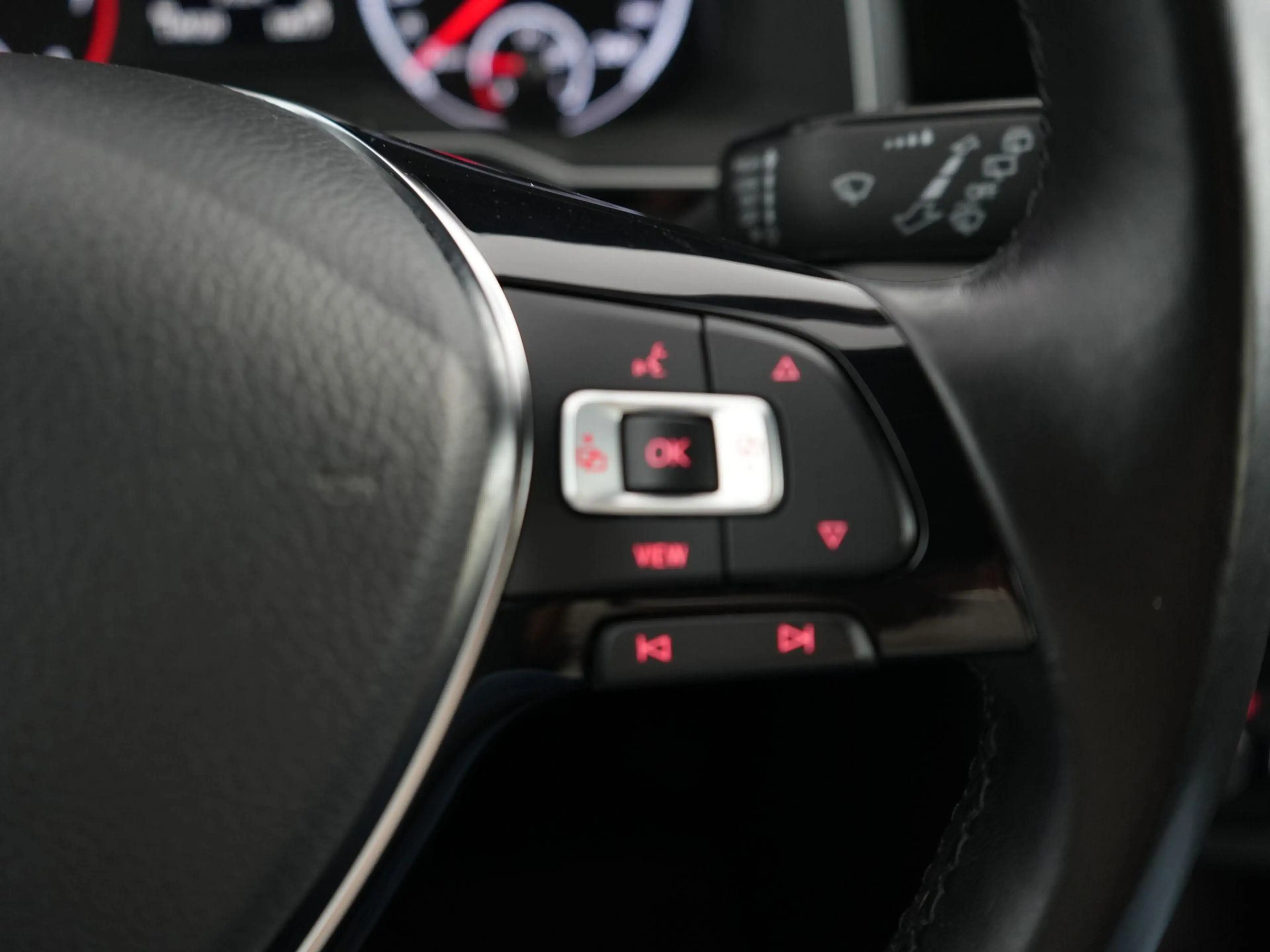 Volkswagen Polo 1.0 TSI Highline | Pano | Beats | Clima | Camera | — photo 20