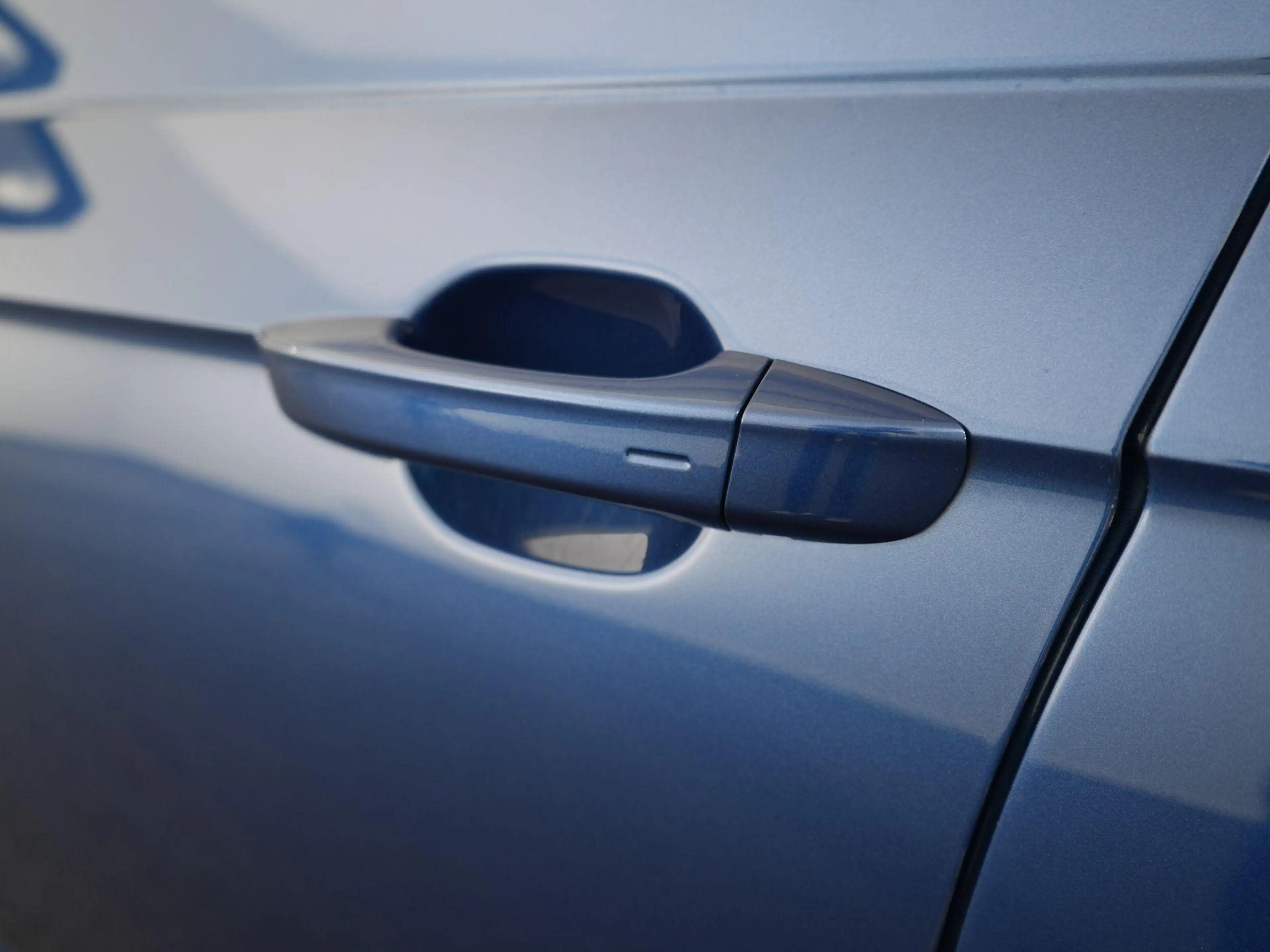 Volkswagen Polo 1.0 TSI Highline | Pano | Beats | Clima | Camera | — photo 32