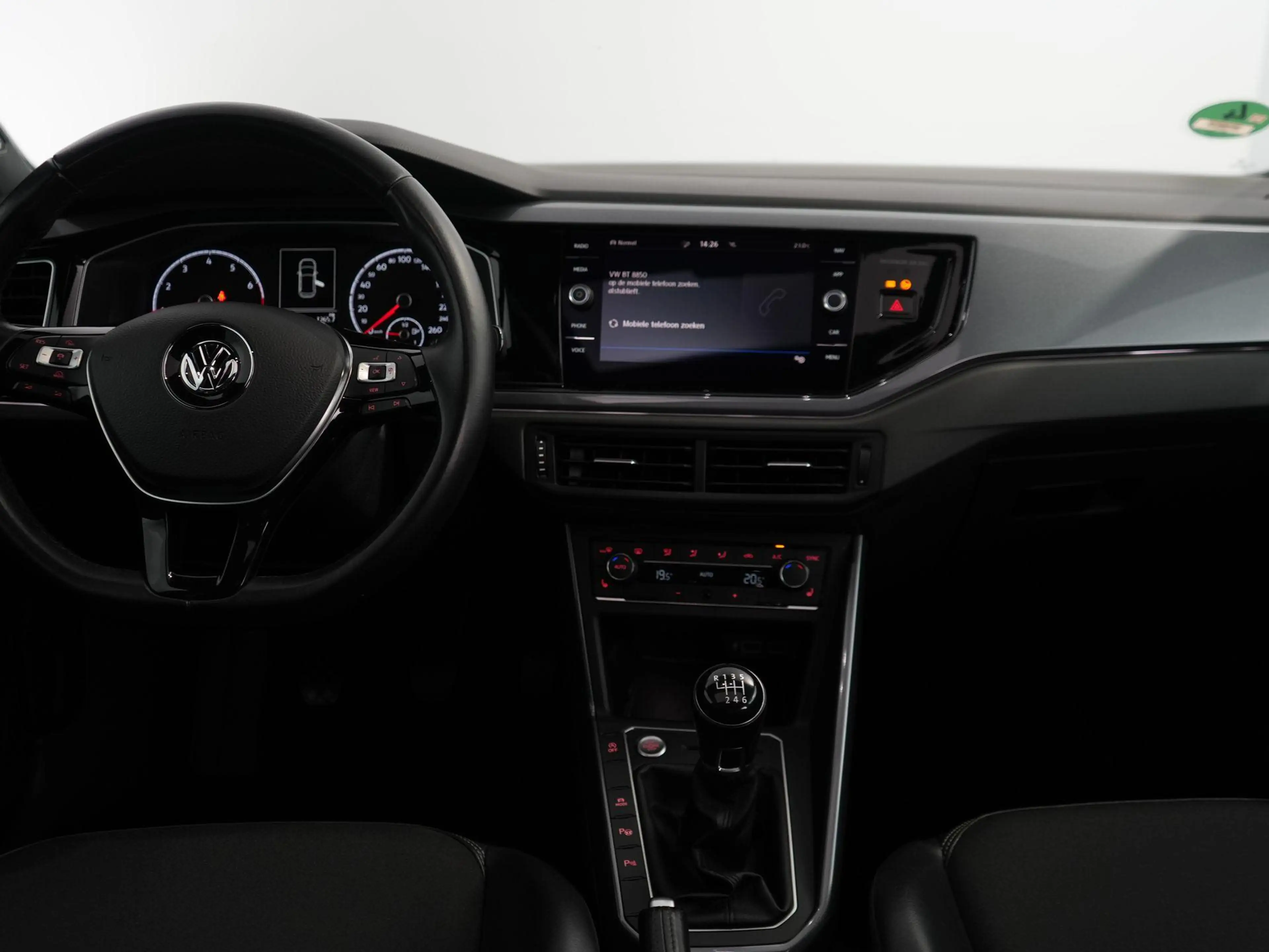 Volkswagen Polo 1.0 TSI Highline | Pano | Beats | Clima | Camera | — photo 7