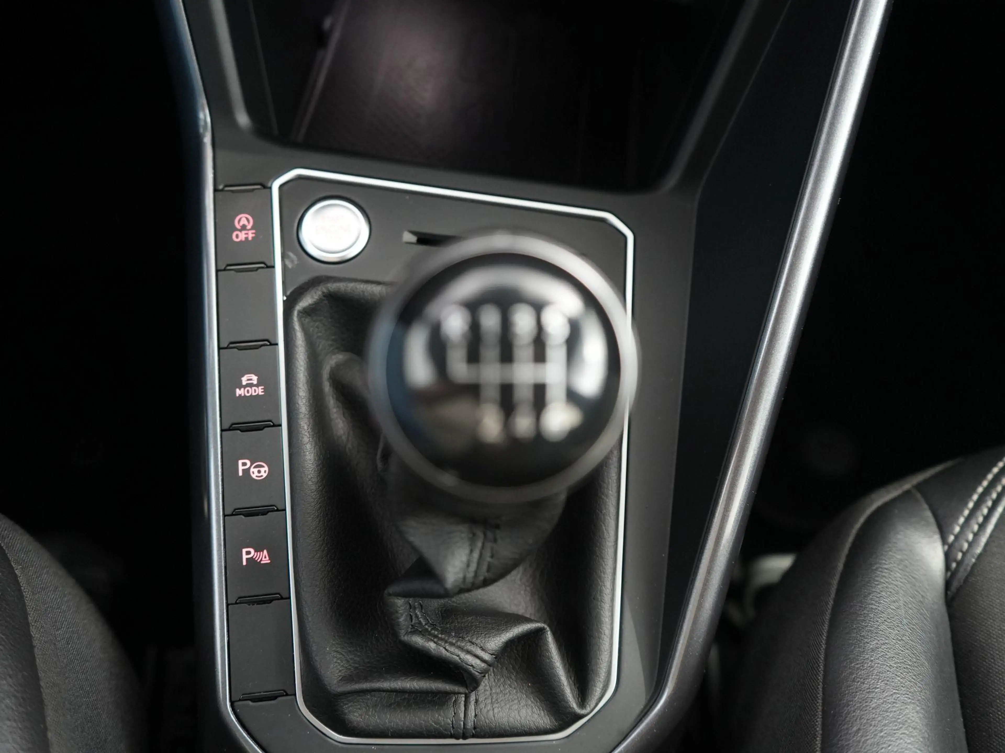 Volkswagen Polo 1.0 TSI Highline | Pano | Beats | Clima | Camera | — photo 18