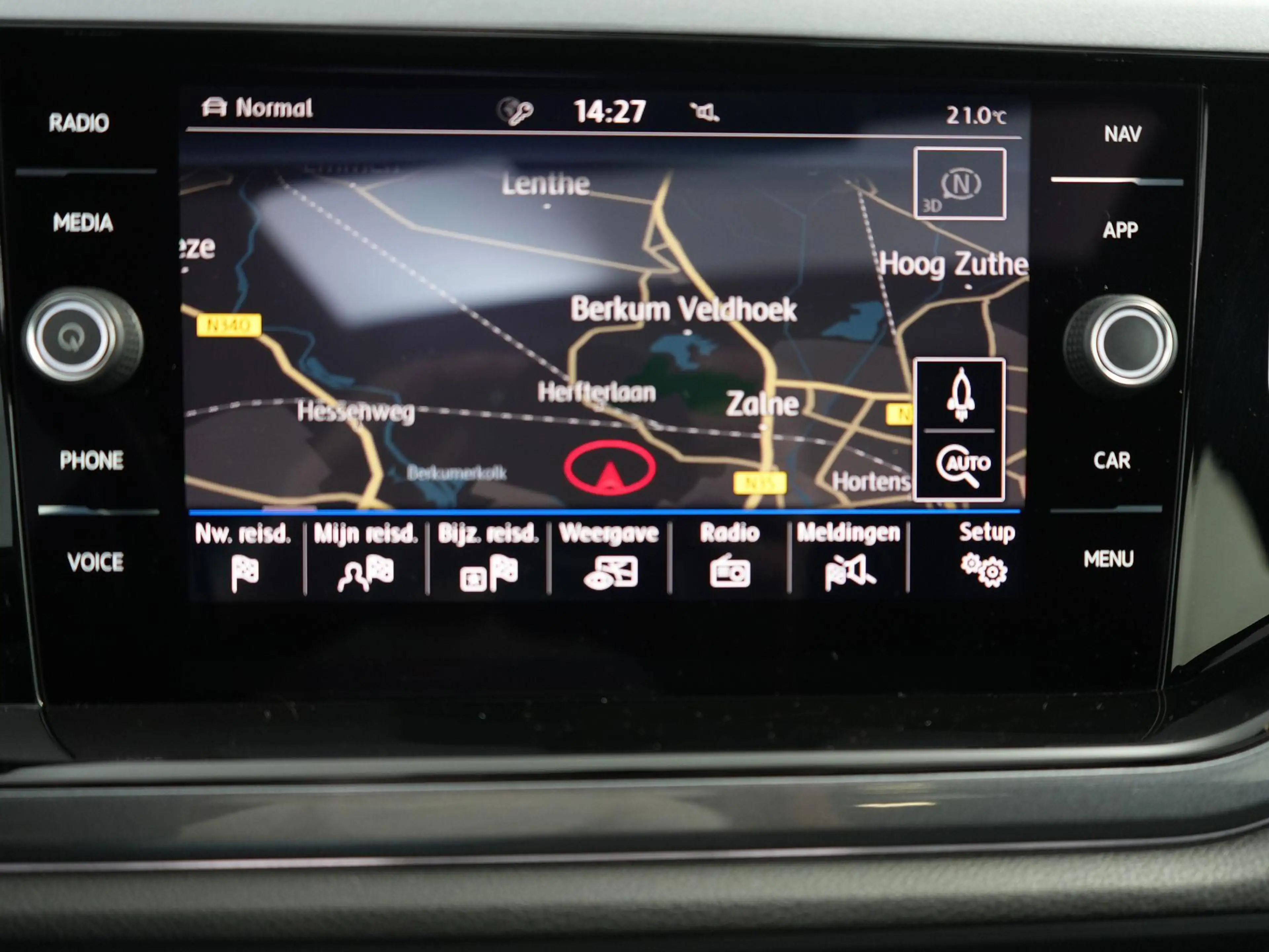 Volkswagen Polo 1.0 TSI Highline | Pano | Beats | Clima | Camera | — photo 15