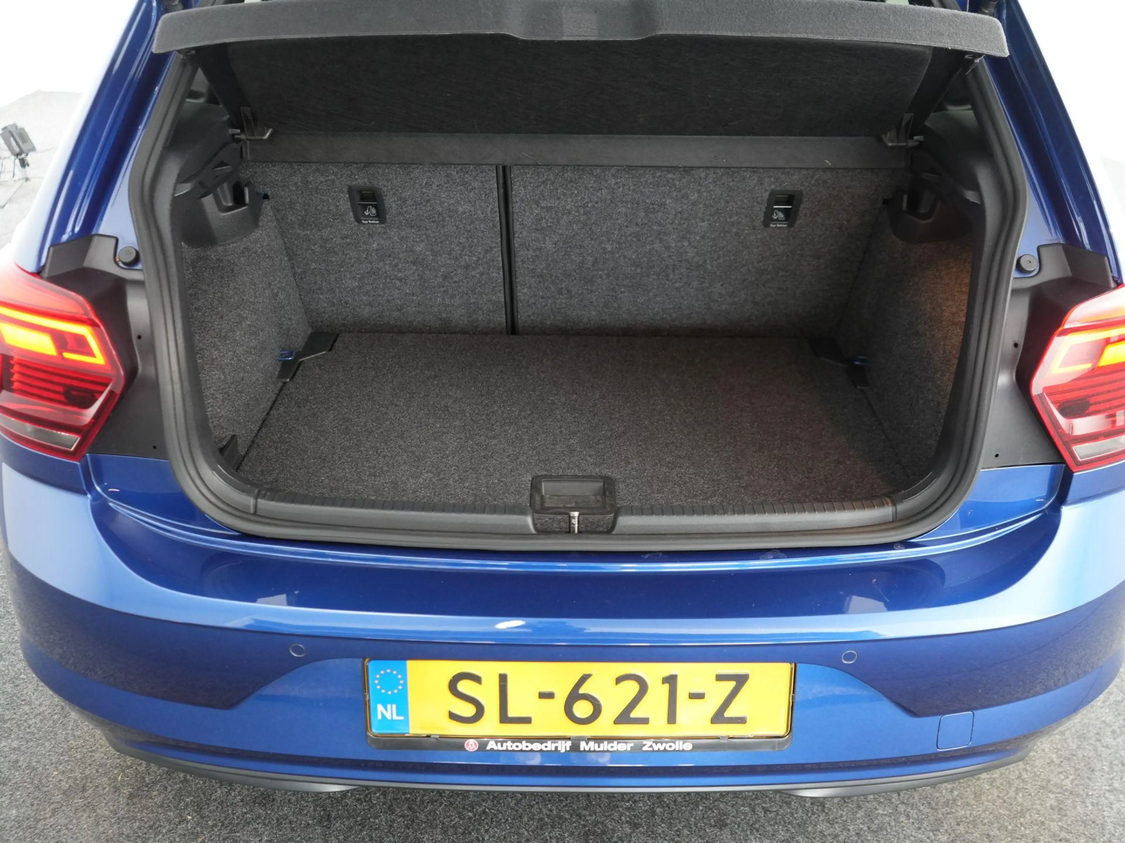 Volkswagen Polo 1.0 TSI Highline | Pano | Beats | Clima | Camera | — photo 29