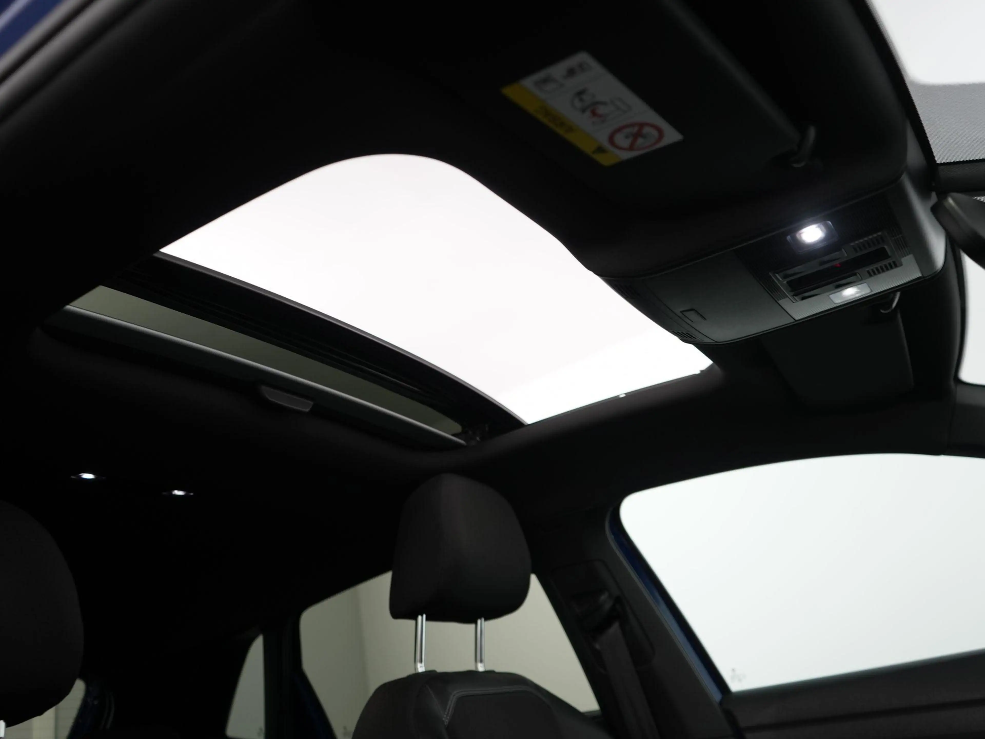 Volkswagen Polo 1.0 TSI Highline | Pano | Beats | Clima | Camera | — photo 28