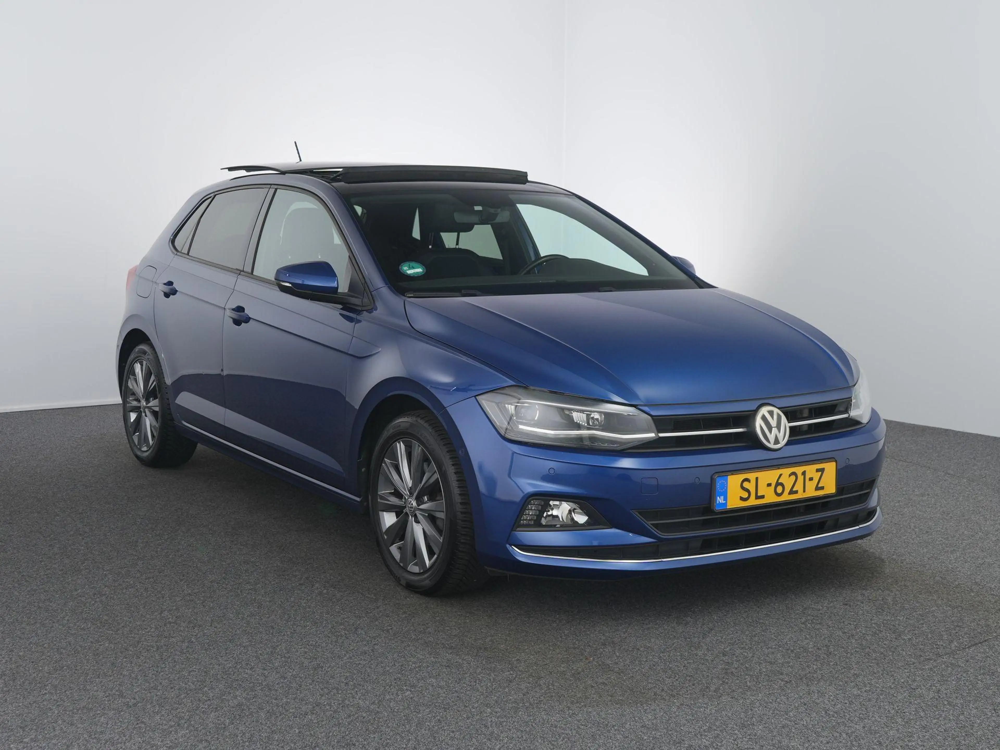 Volkswagen Polo 1.0 TSI Highline | Pano | Beats | Clima | Camera | — photo 9