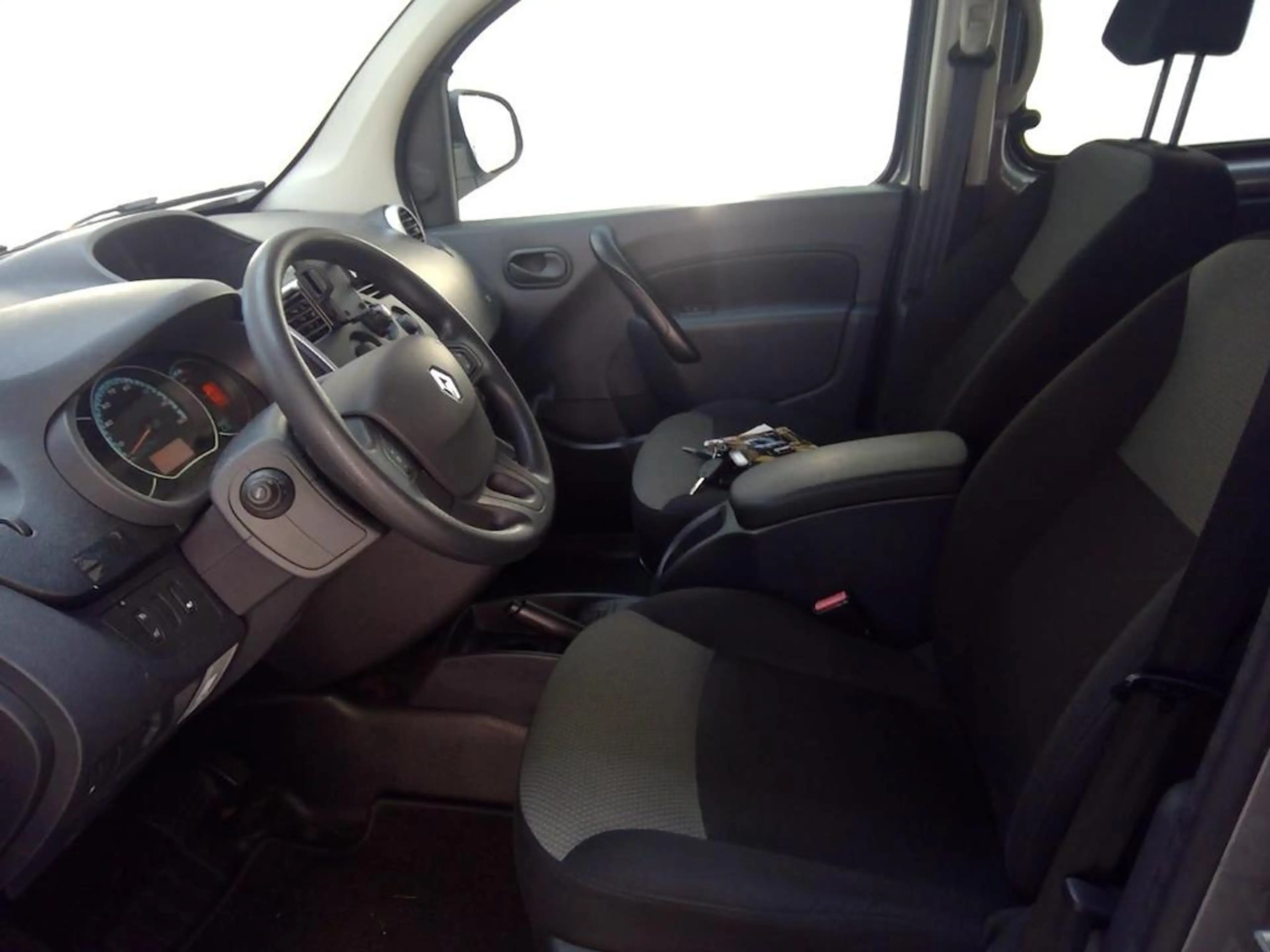 Renault Kangoo Z.E. Maxi Airco | Parkeer sensoren + camera | Navigatie — photo 2