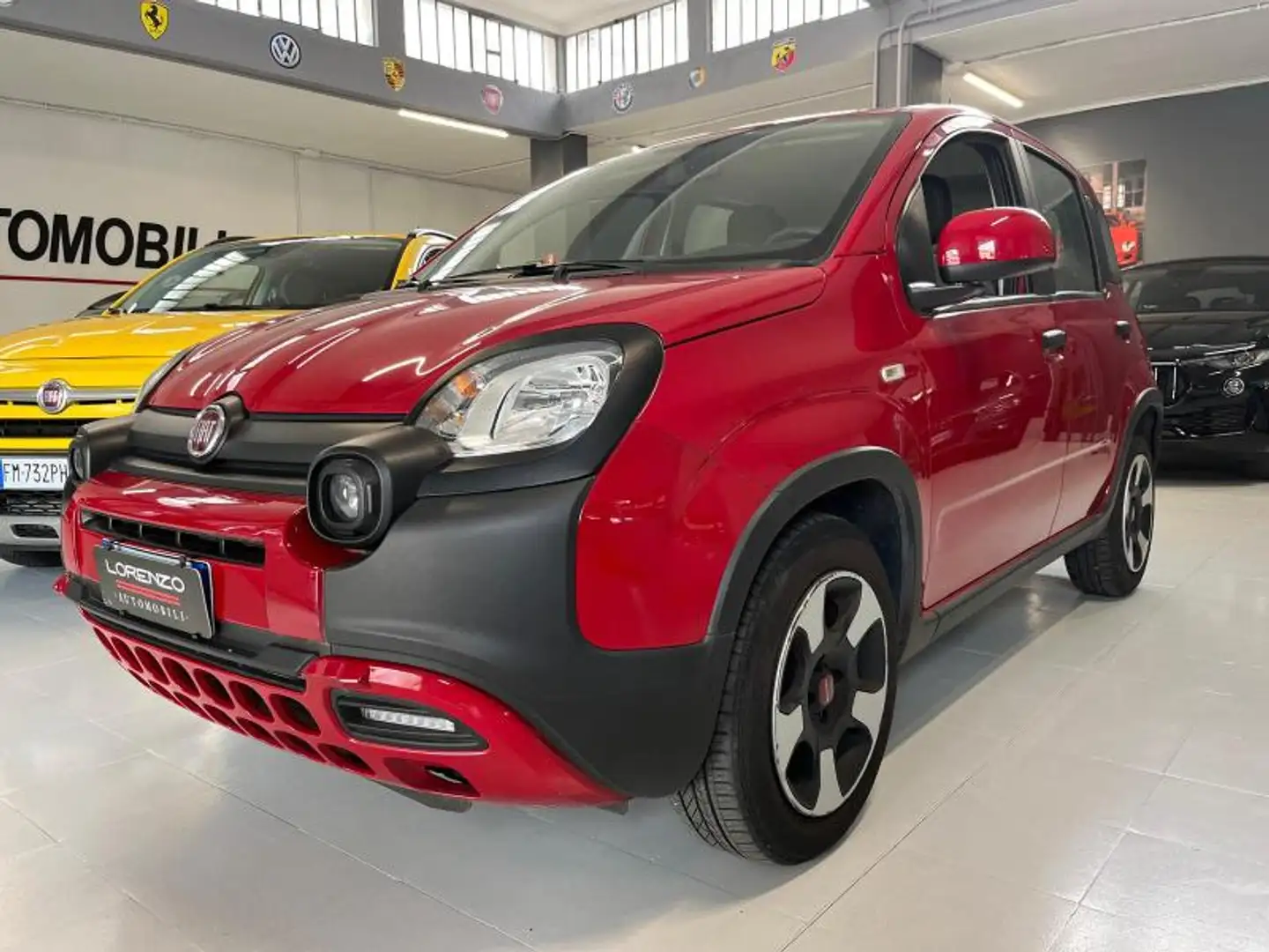 Fiat Panda Panda 1.0 firefly hybrid City Cross s&s 70cv Rosso - 1