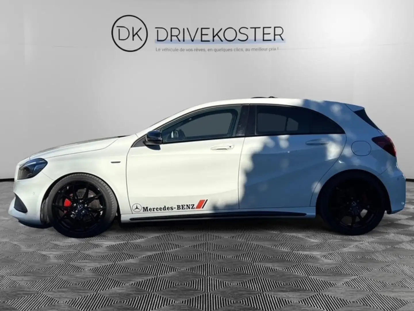 Mercedes-Benz A 200 A 200 d  BERLINE - BM 176 Business Edition PHASE 2 Weiß - 2