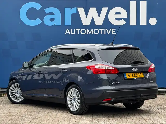 Ford Focus view 5