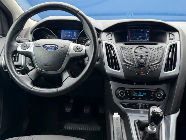 Ford Focus view 4