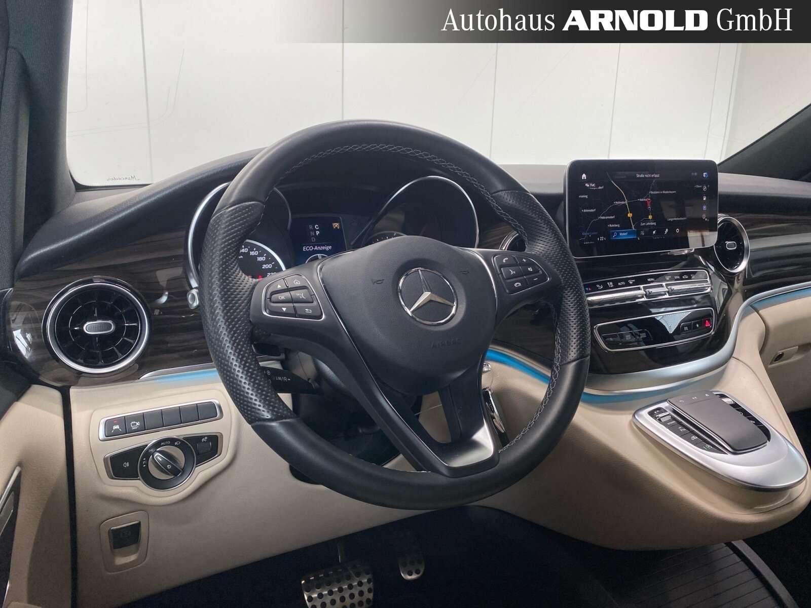 Mercedes-Benz V 250