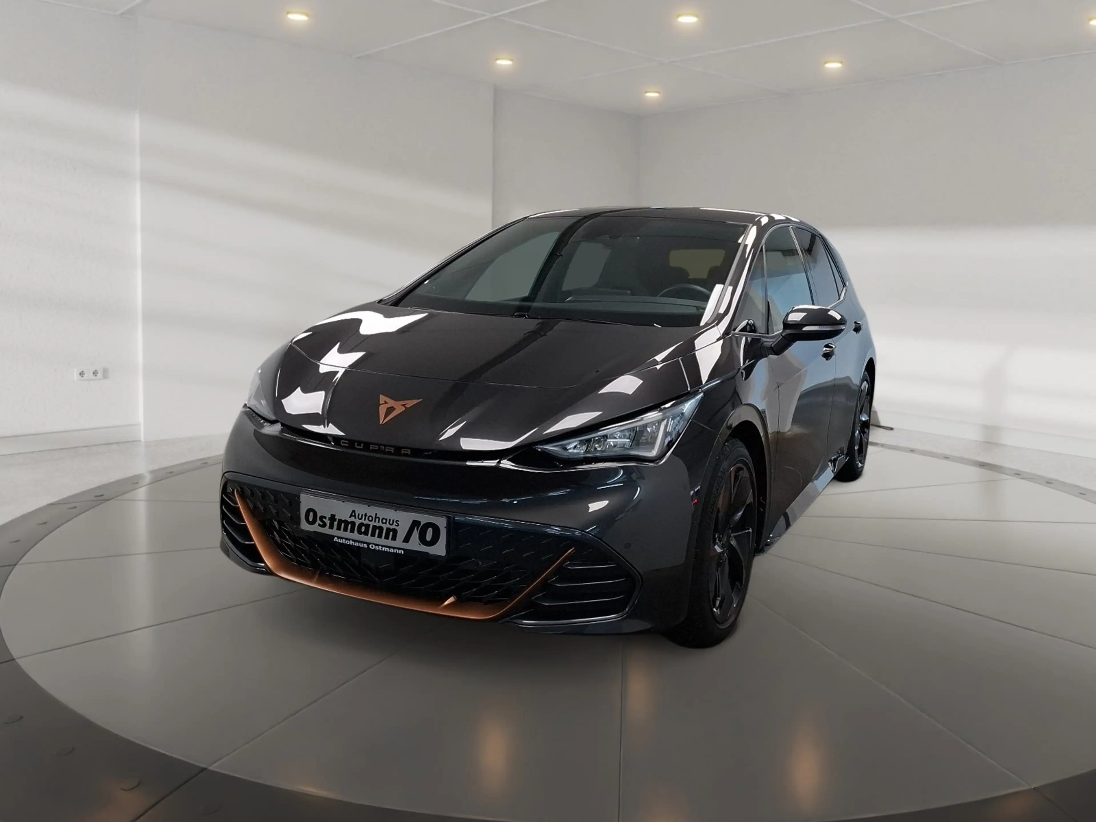 CUPRA Born 150 kW 360 ACC Beats SHZ Navi