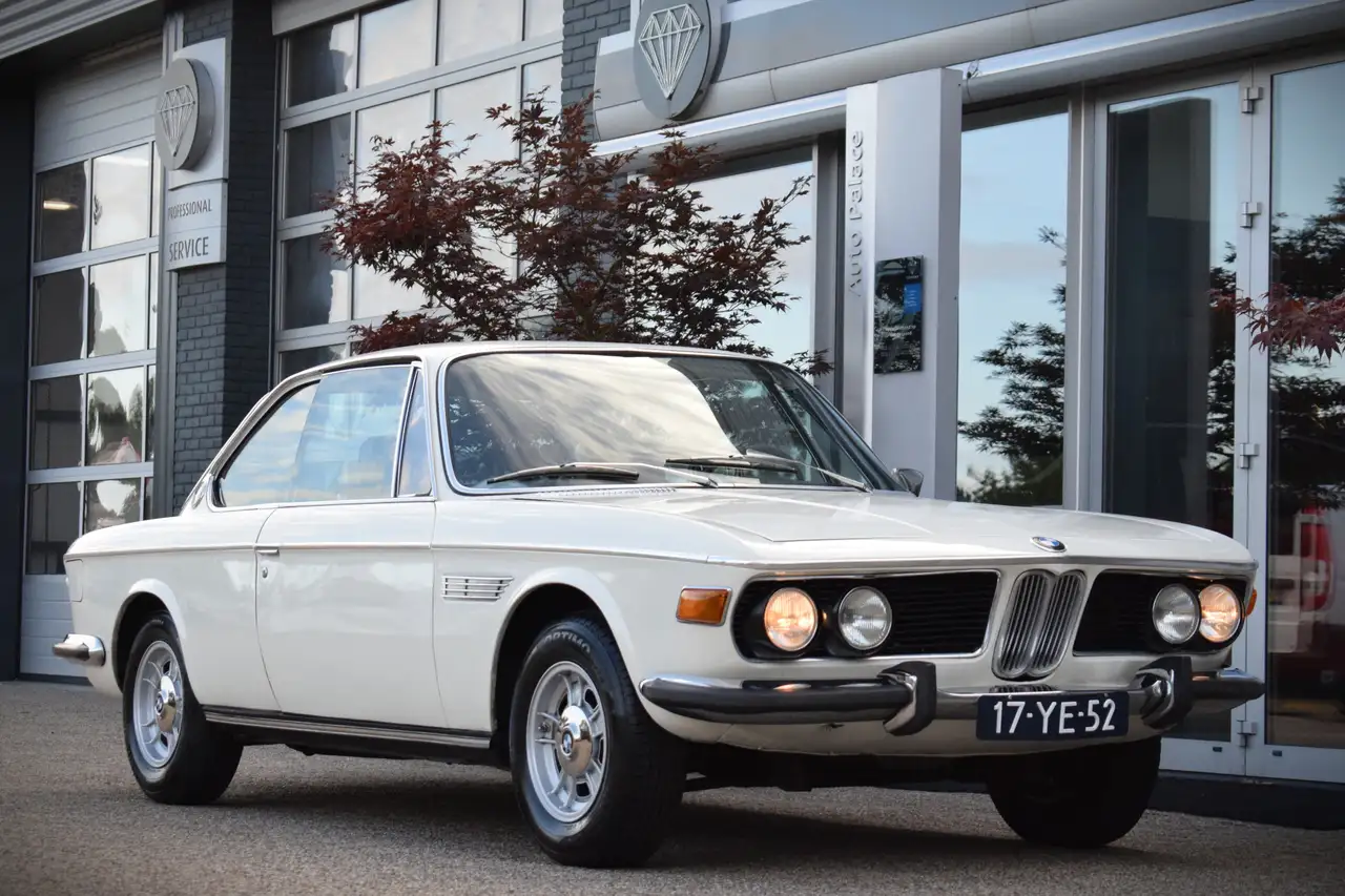 BMW 2800 CS 2.8 6 cilinder | Belastingvrij | APK-vrij, foto 6