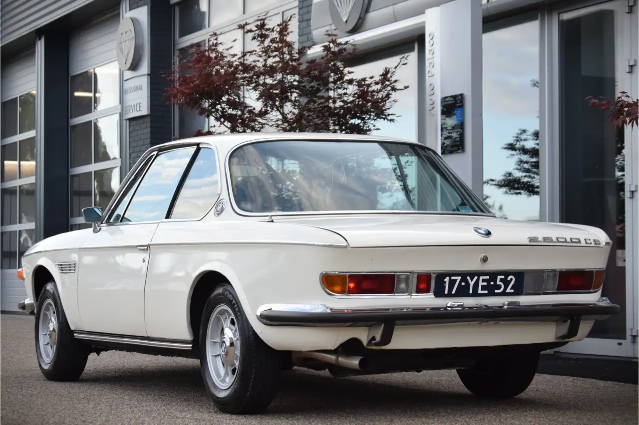 BMW 2800 CS 2.8 6 cilinder | Belastingvrij | APK-vrij, foto 2