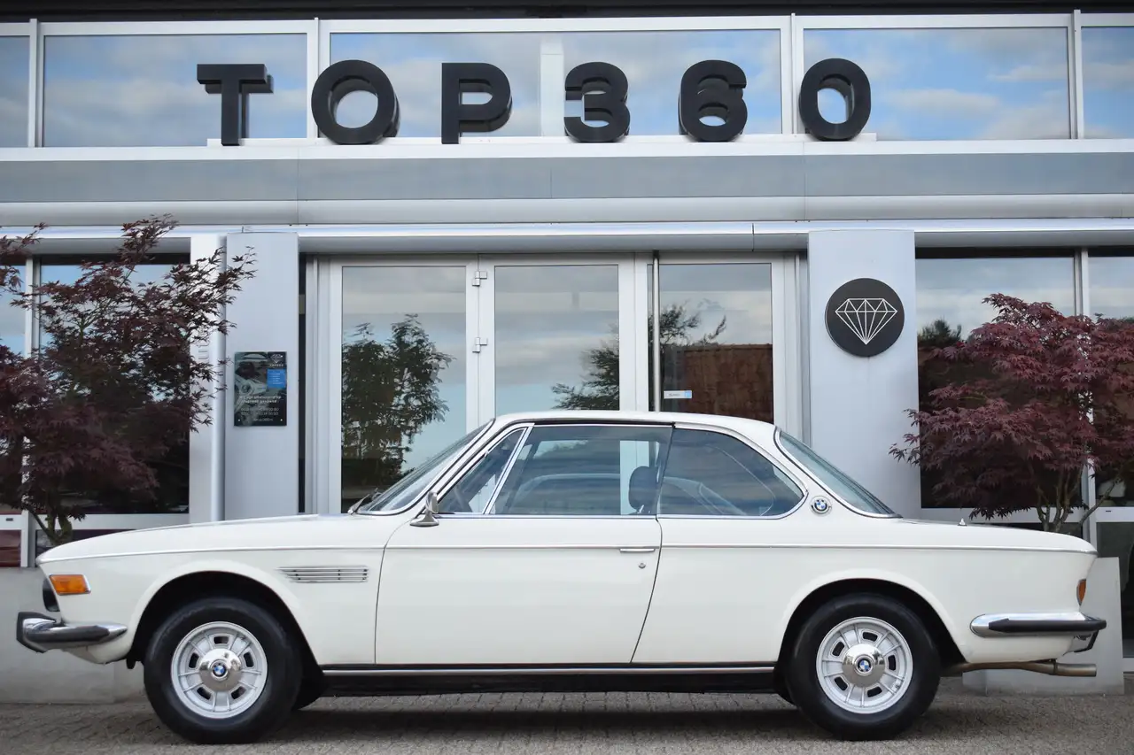BMW 2800 CS 2.8 6 cilinder | Belastingvrij | APK-vrij, foto 12